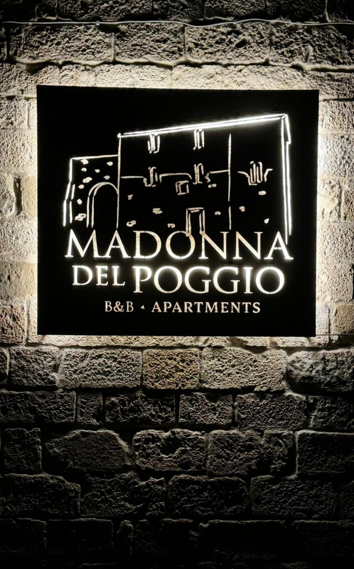 אפרטהוטל סקרלינו Madonna Del Poggio Cav מראה חיצוני תמונה